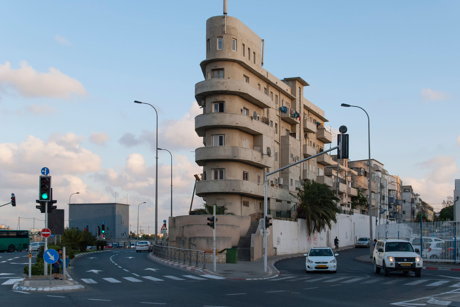 Tel Aviv Urban Tour - Architecture, Food and Street Art Just $65